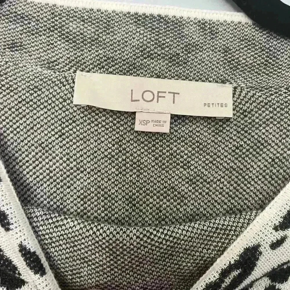Loft Leopard Print Sweater Size XS Petite - Picture 3 of 5